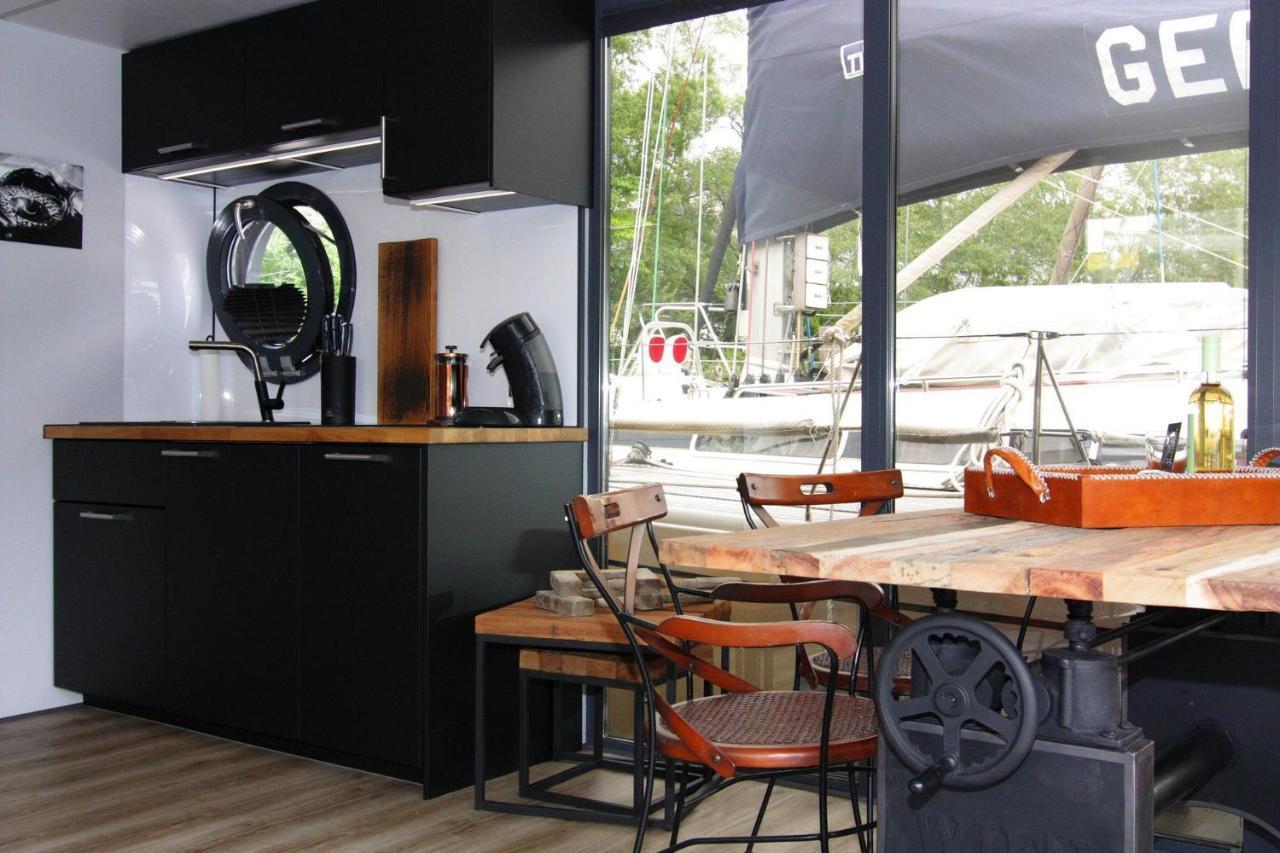 Hausboot Lina In Flensburg酒店 外观 照片